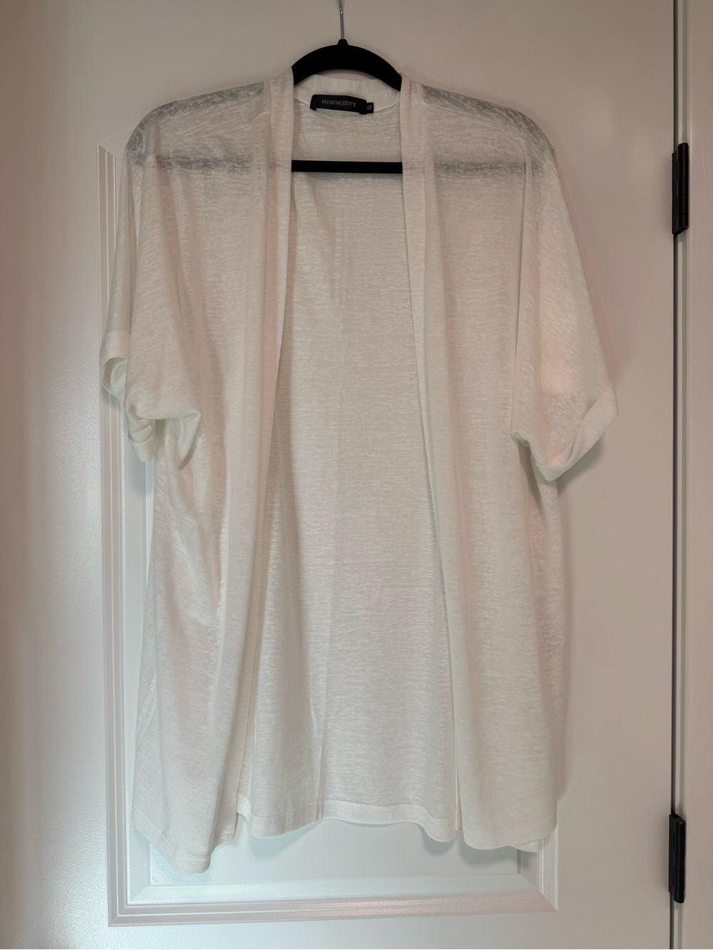 Merokeety Open-Front Short-Sleeve Cape - White